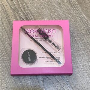 DEKA LASH • total brows • eye brow shaping kit